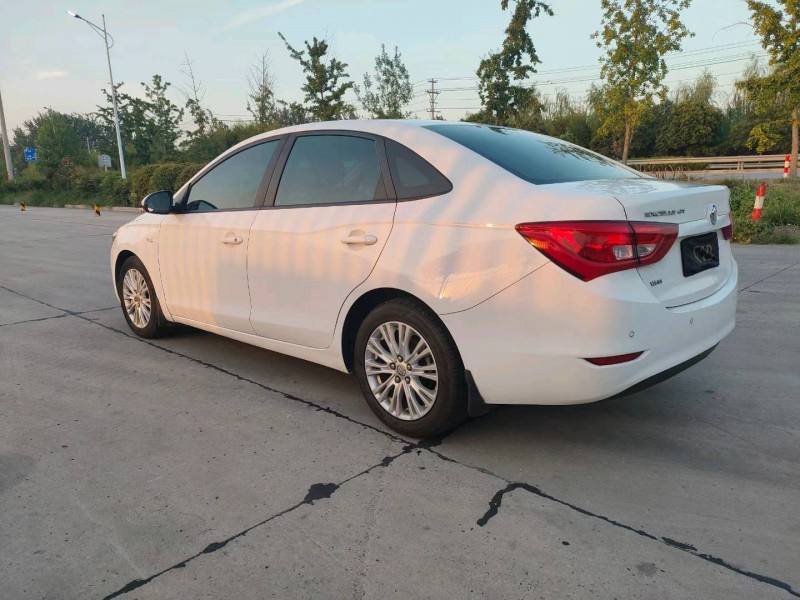 徐州16年别克英朗4