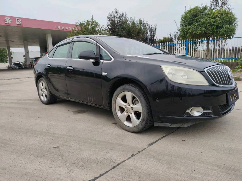 徐州11年别克英朗2