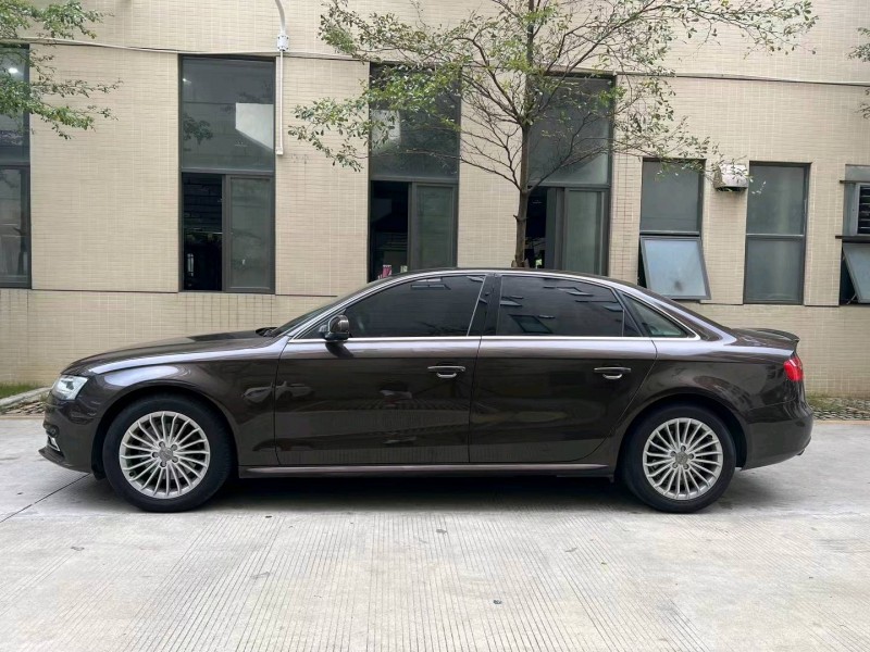 佛山15年奥迪A4L5