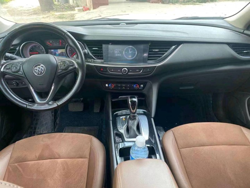 邯郸19年别克君威3