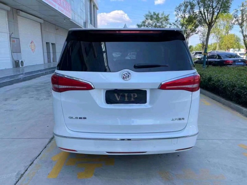 枣庄17年别克GL82