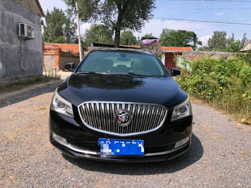 枣庄15年别克君越1