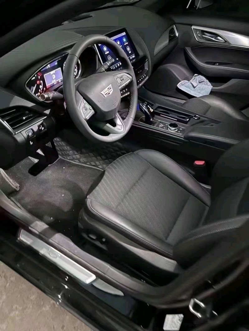 邯郸22年凯迪拉克CT53