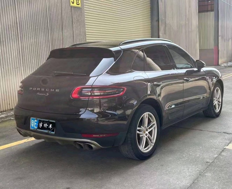珠海16年保时捷Macan4