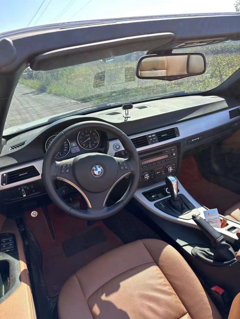 济宁11年宝马3系7