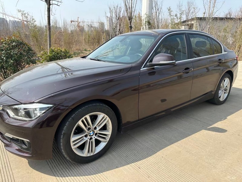 济宁16年宝马3系3