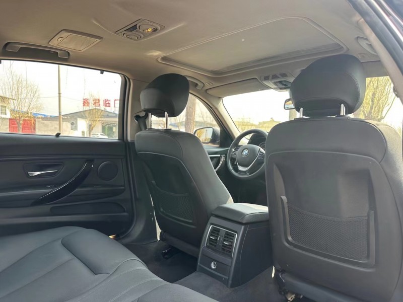 济宁16年宝马3系5