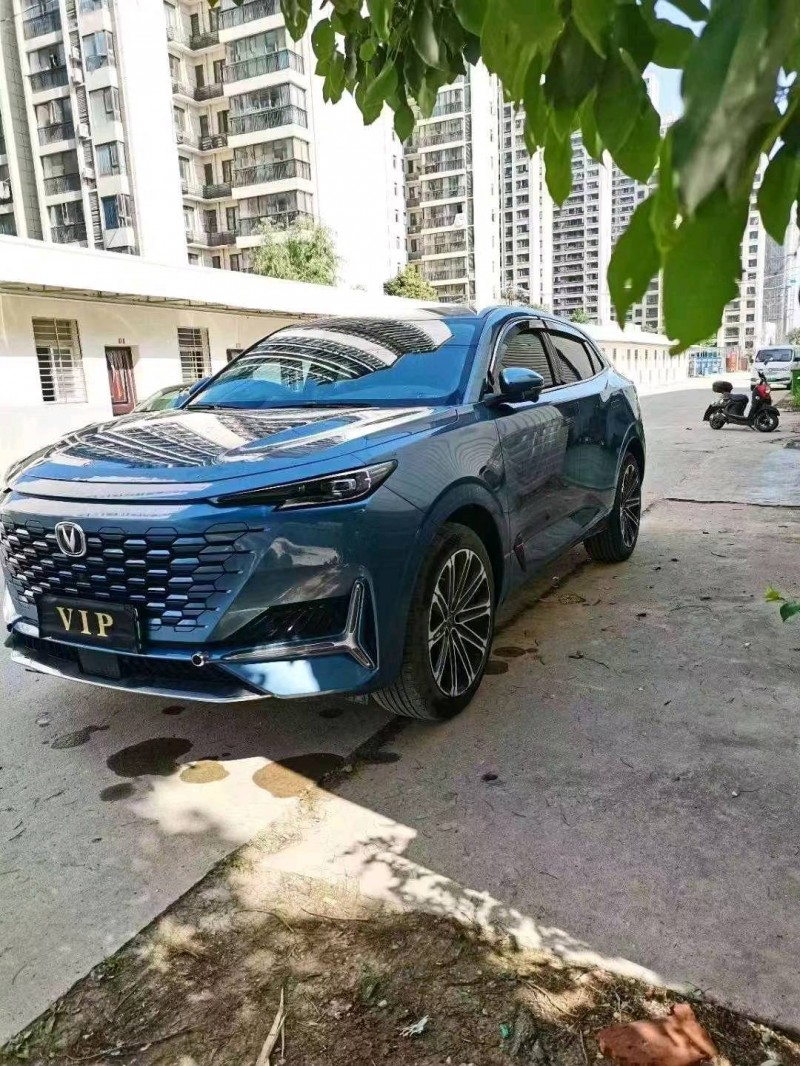 宜昌22年長安汽車UNI-V8