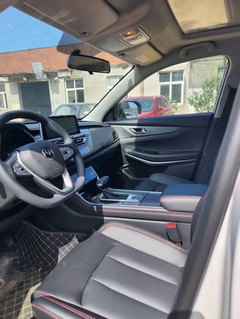 东营23年长安汽车CS755