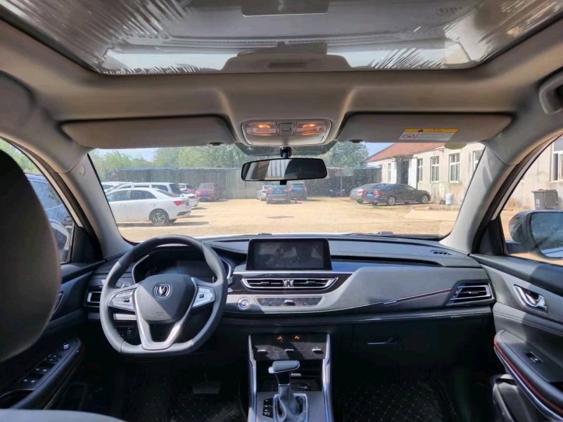 东营23年长安汽车CS758