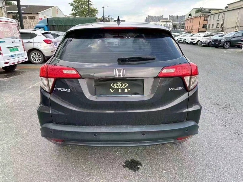 珠海20年本田缤智8