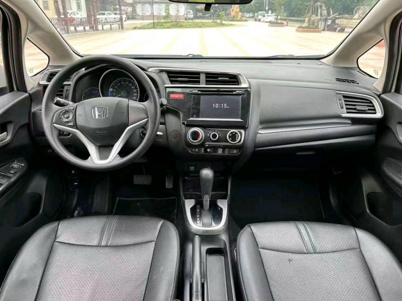 珠海16年本田飞度4