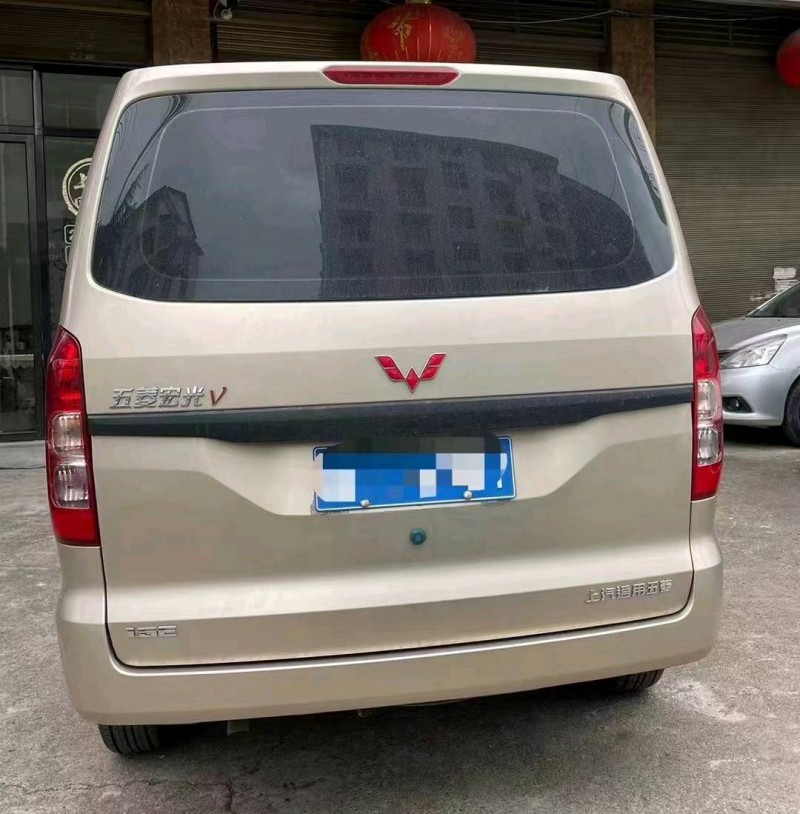 汕頭23年五菱汽車榮光2