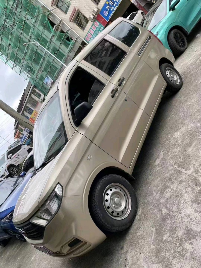 汕頭23年五菱汽車榮光4