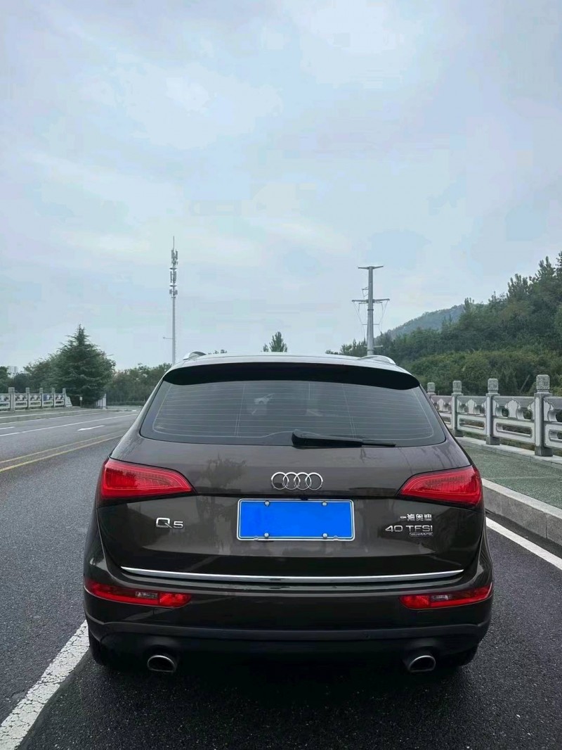 枣庄17年奥迪Q58