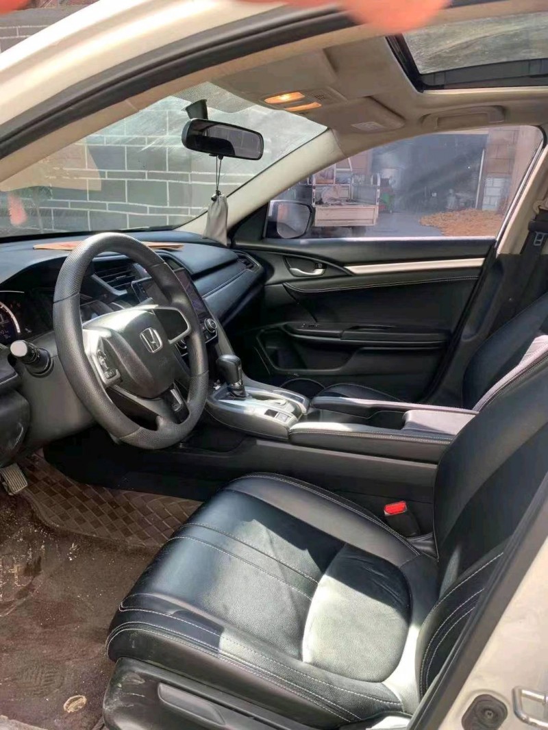 枣庄18年本田思域2