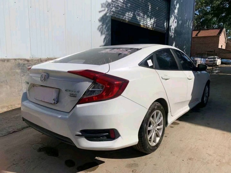 枣庄18年本田思域8