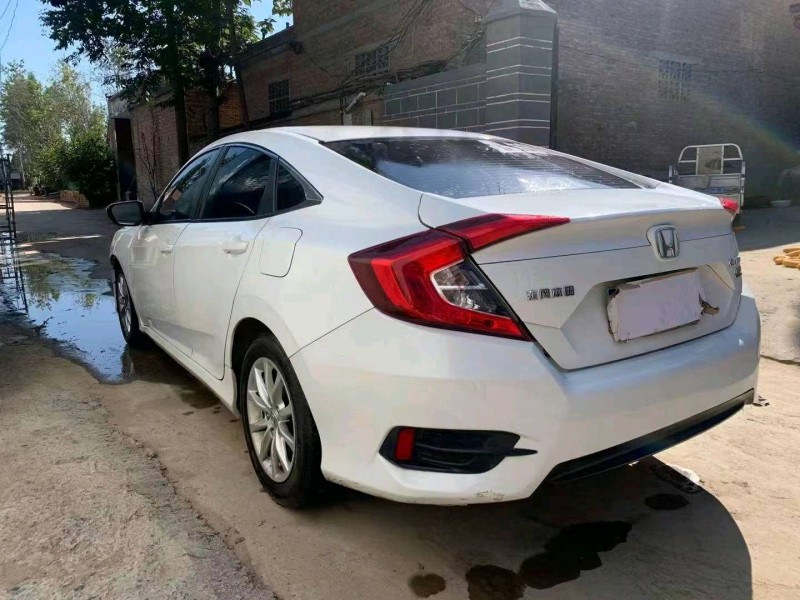 枣庄18年本田思域9