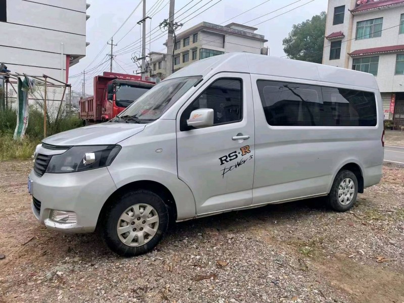 衡阳21年长安汽车睿行2