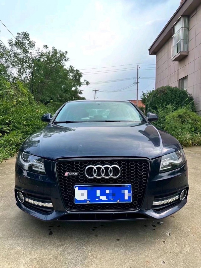 枣庄10年奥迪A4L1