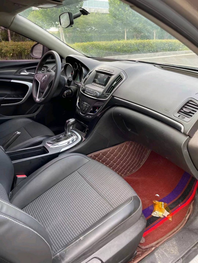 徐州16年别克君威5