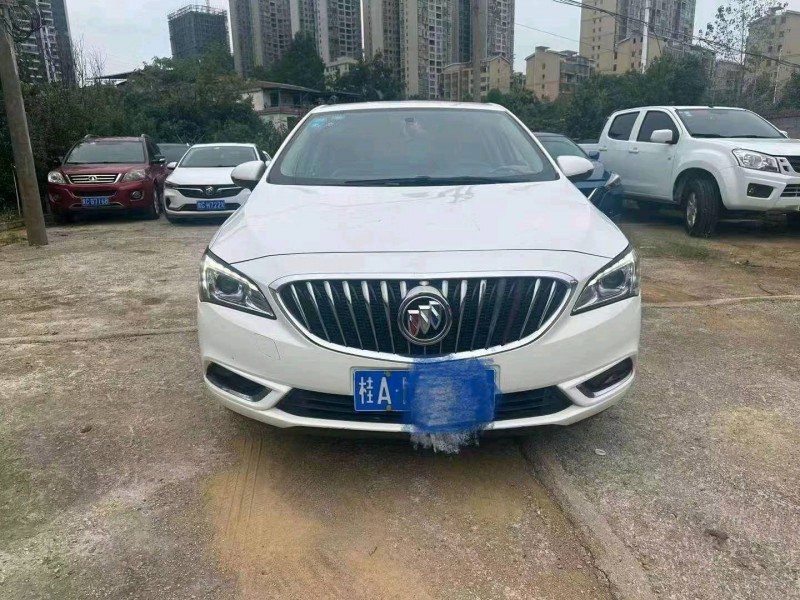 衡阳15年别克威朗1