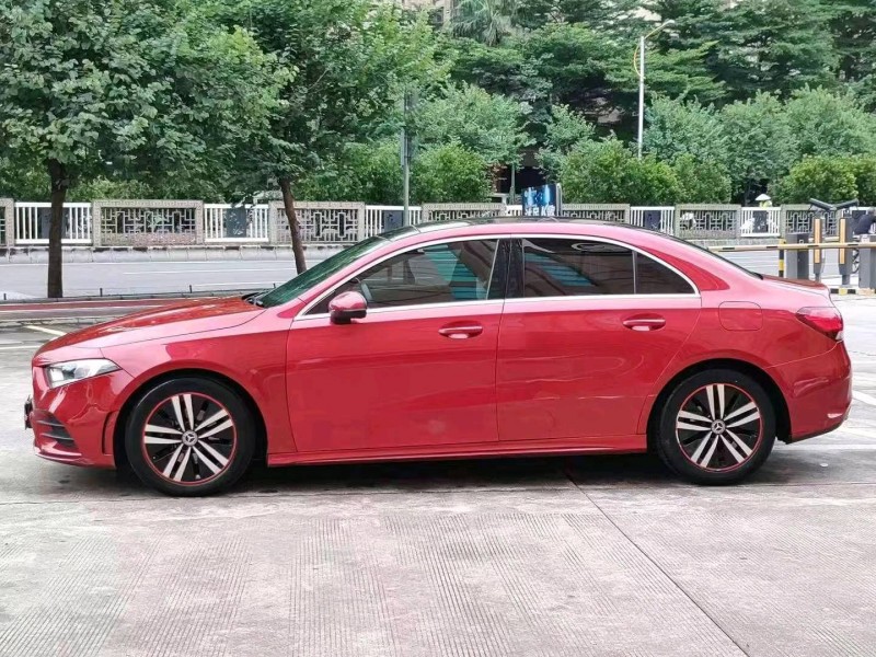 珠海19年奔驰A3