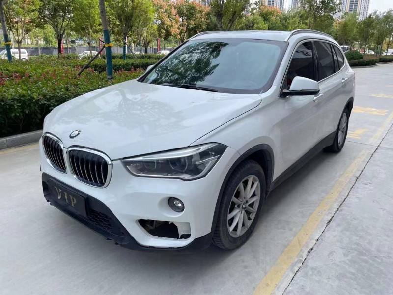 济宁18年宝马X13