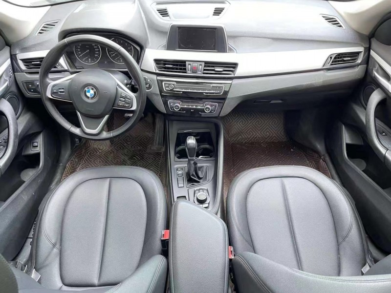 济宁18年宝马X18