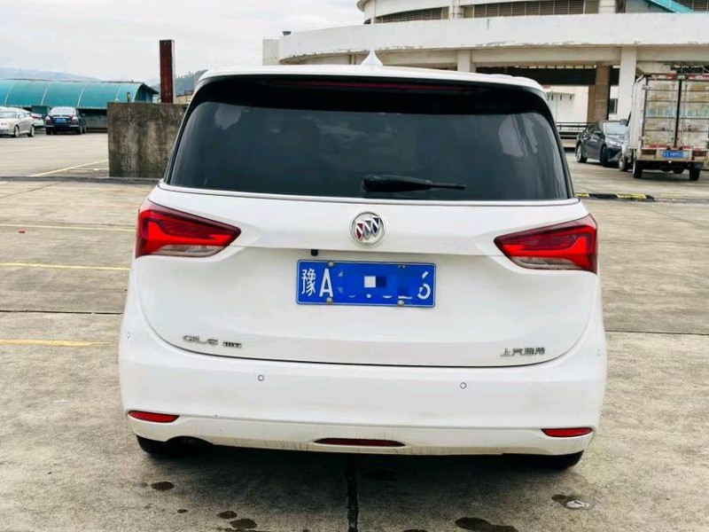 东莞19年别克GL64