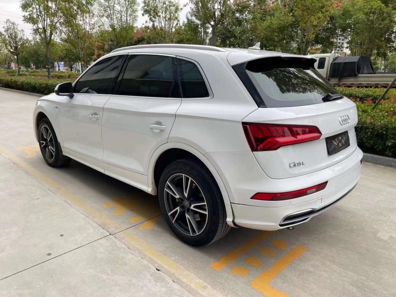 济宁23年本田极湃5