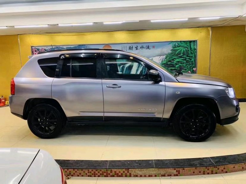 东莞13年Jeep指南者3