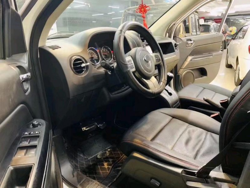 东莞13年Jeep指南者4