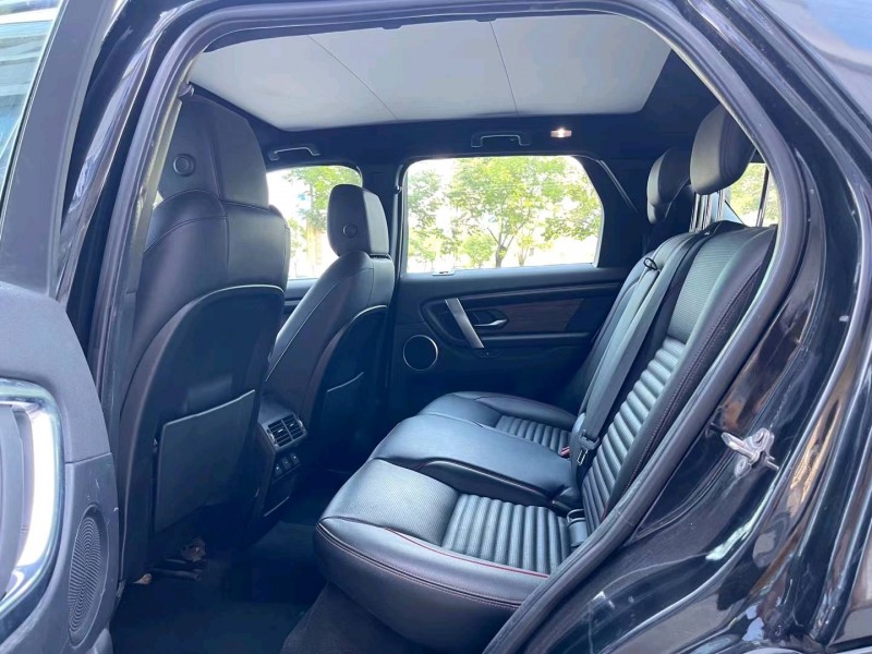 东营20年路虎发现8