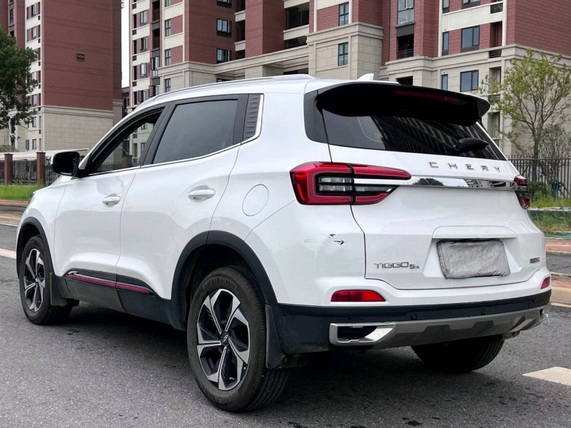 长沙22年奇瑞瑞虎5x8