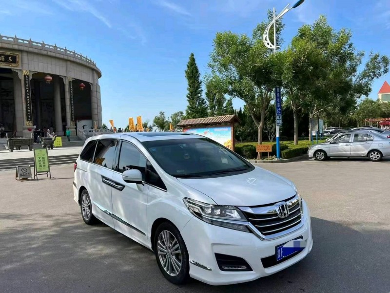 枣庄19年本田艾力绅2