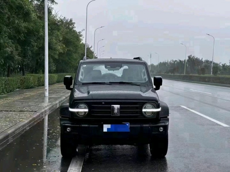 天津22年長城汽車坦克3001