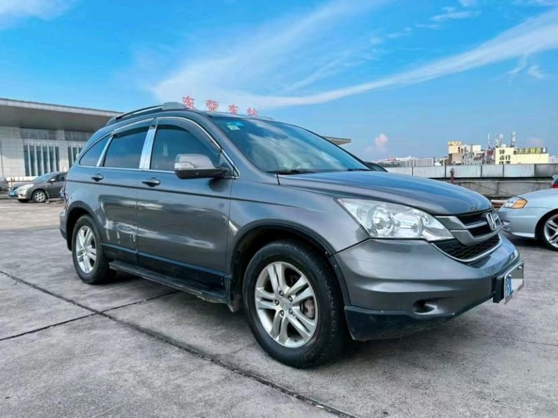 东莞11年本田CRV3