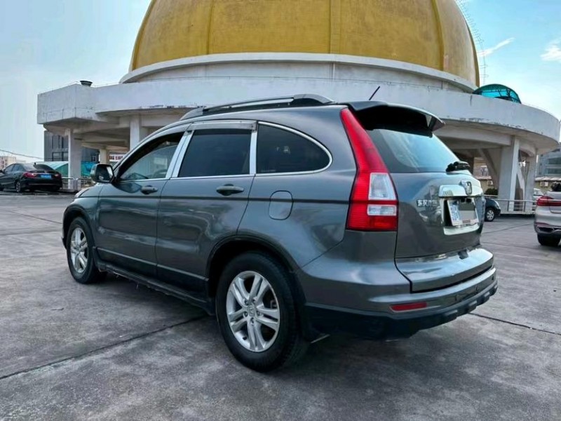 东莞11年本田CRV6