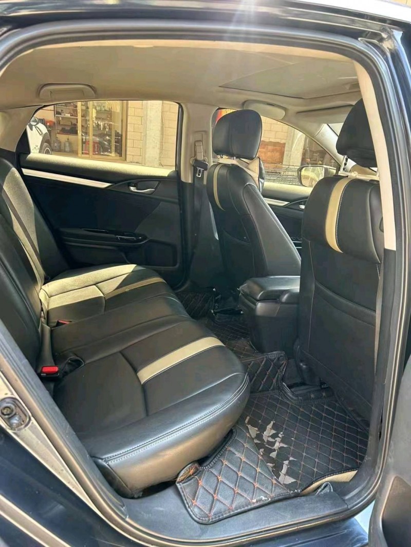 深圳18年本田思域6