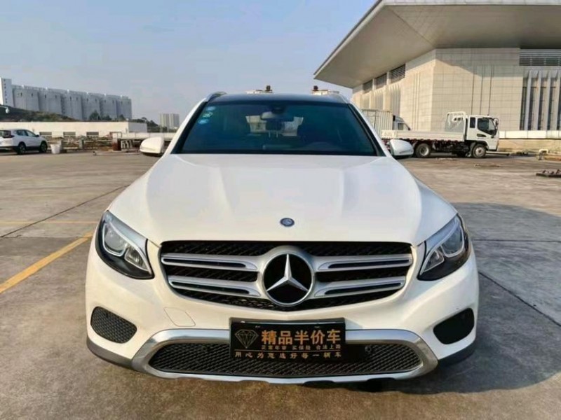 东莞17年奔驰GLC1