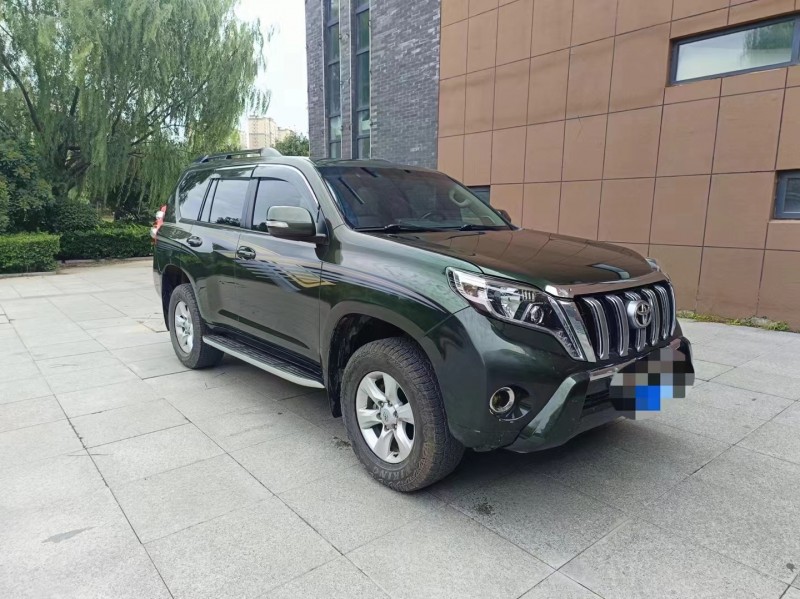 济宁12年丰田普拉多2