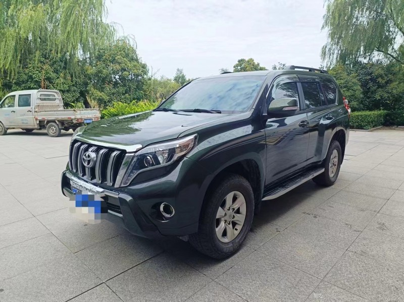 济宁12年丰田普拉多3