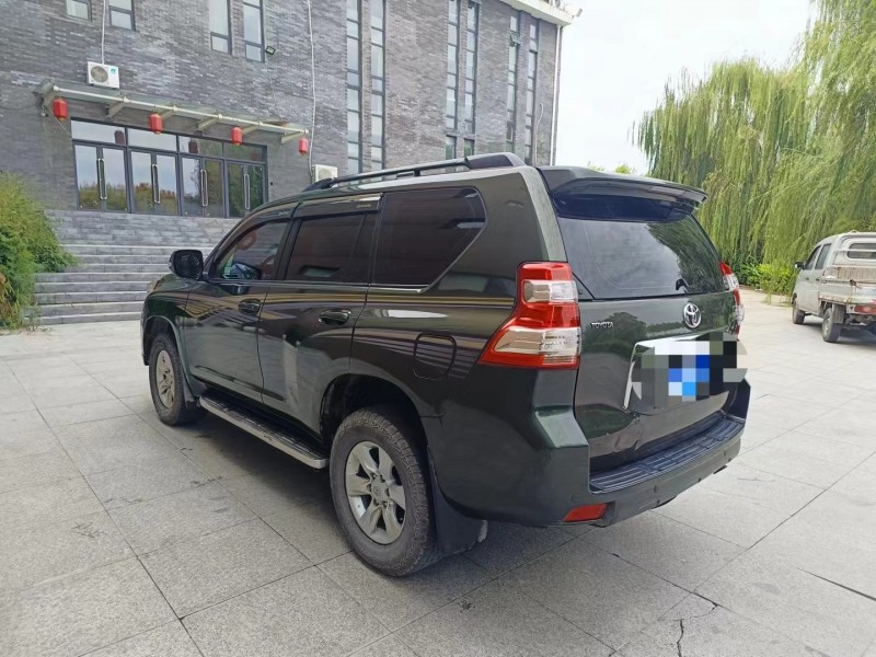 济宁12年丰田普拉多5