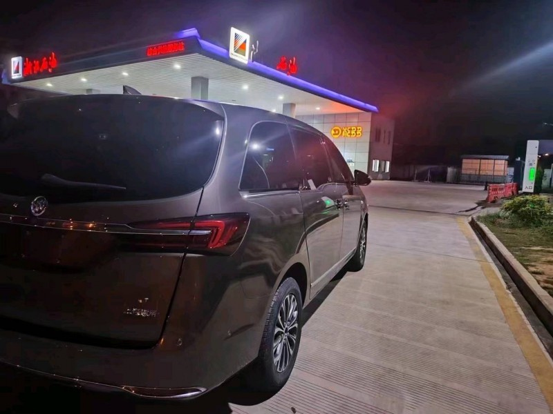 枣庄22年别克GL83