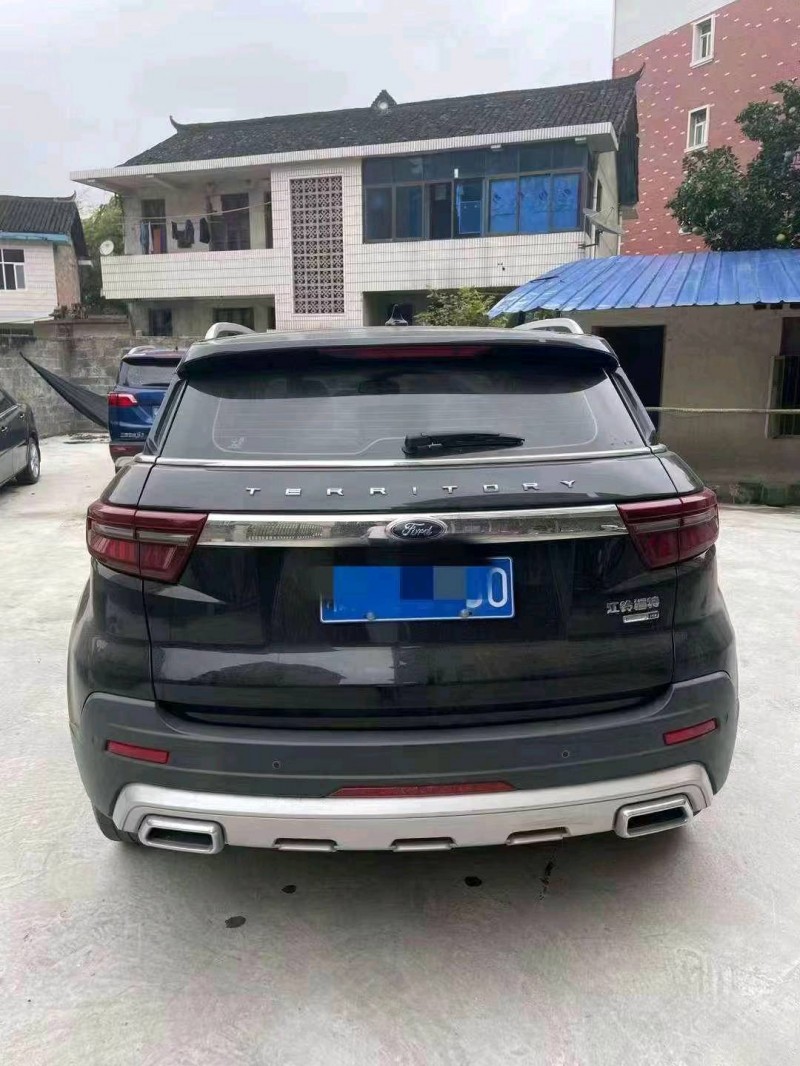 邵阳20年福特领界2