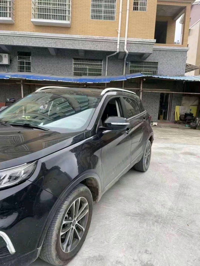 邵阳20年福特领界3