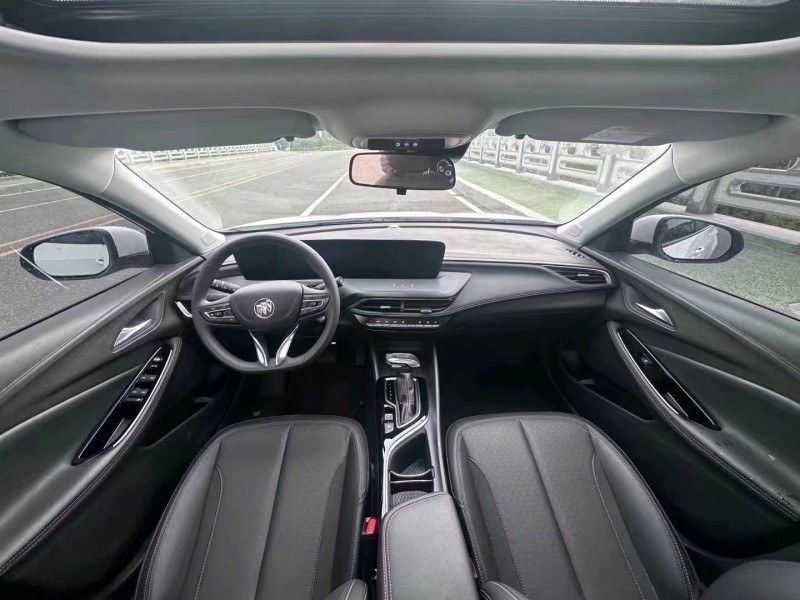 枣庄23年别克君威9