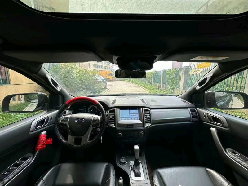 宜昌18年福特撼路者6