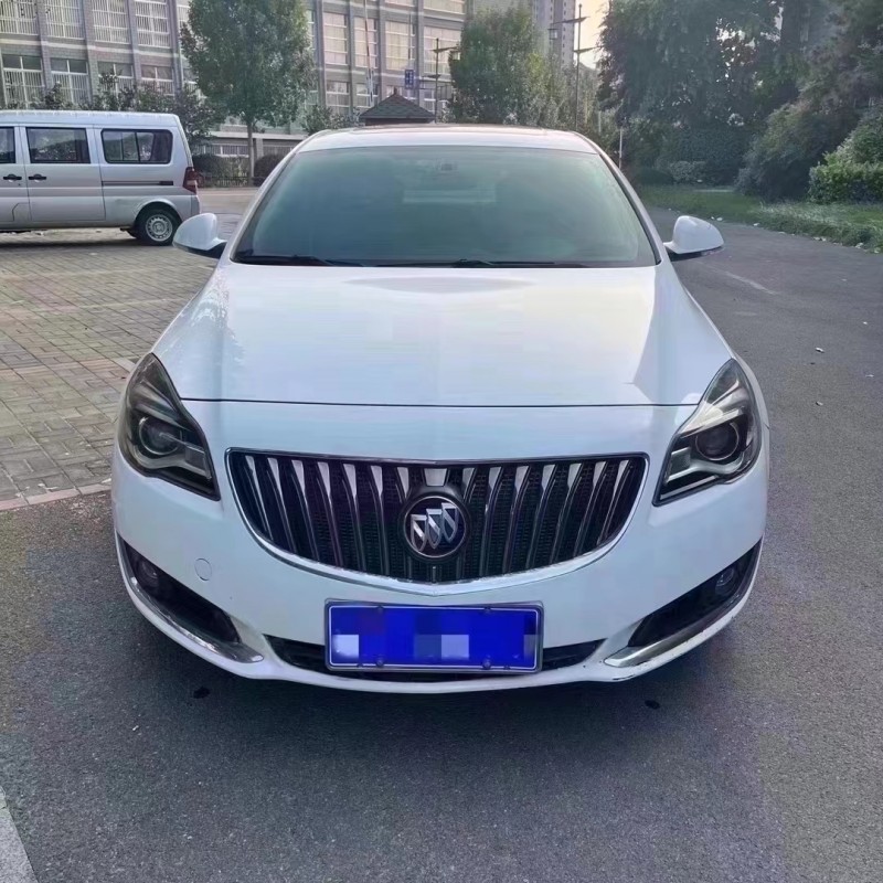 济宁15年别克君威1